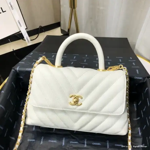 COCO CHANEL HANDLE 0528
